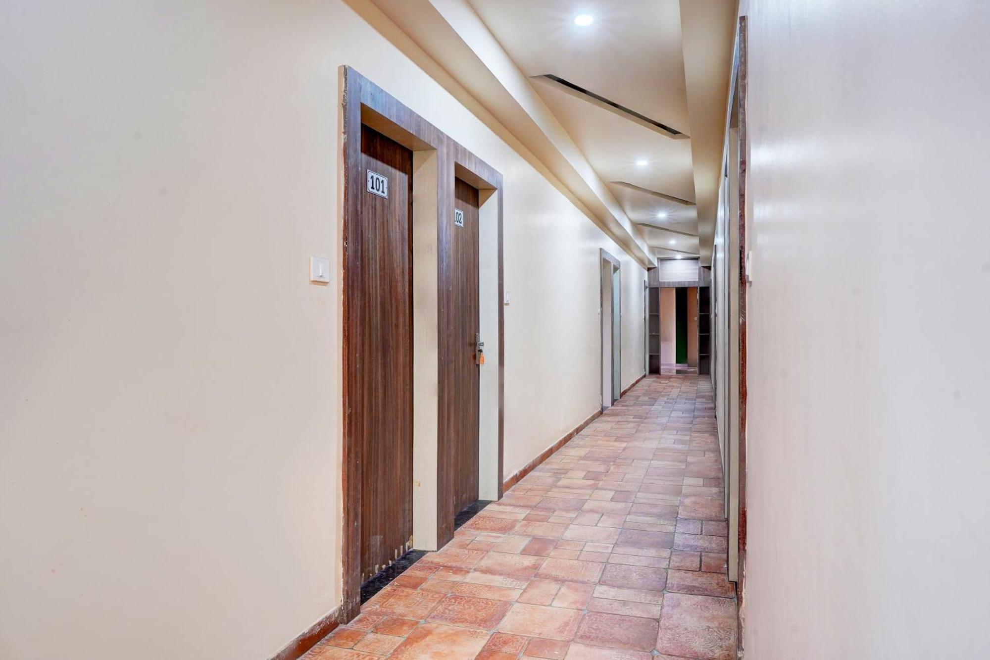Hotel O The Garden Tales Bhopal Esterno foto