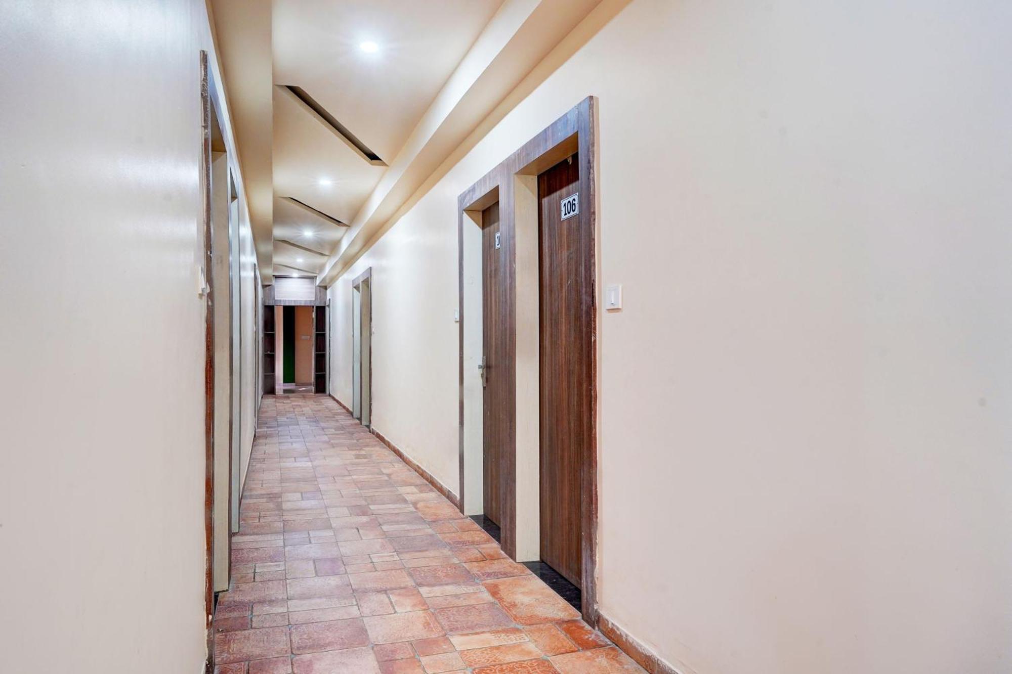Hotel O The Garden Tales Bhopal Esterno foto